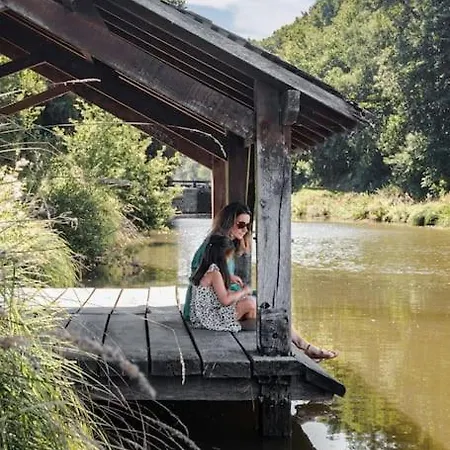Maison Des 11 Ecluses-vue Sur Le Canal D'ille-et-rance Dom wakacyjny *
